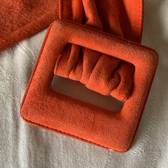 Vintage Genny, Italy, Wide Orange Suede Belt - size 46 (Large) - Picture 4 of 8